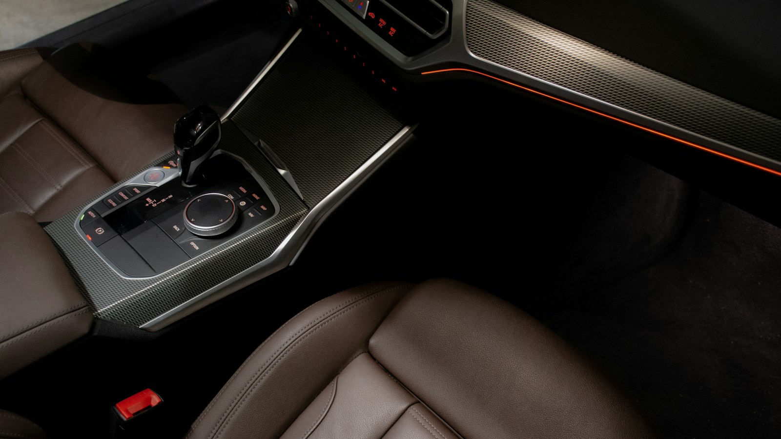 Car Vomit Steam Cleaning and Sanitisation: Rapid Spill Care