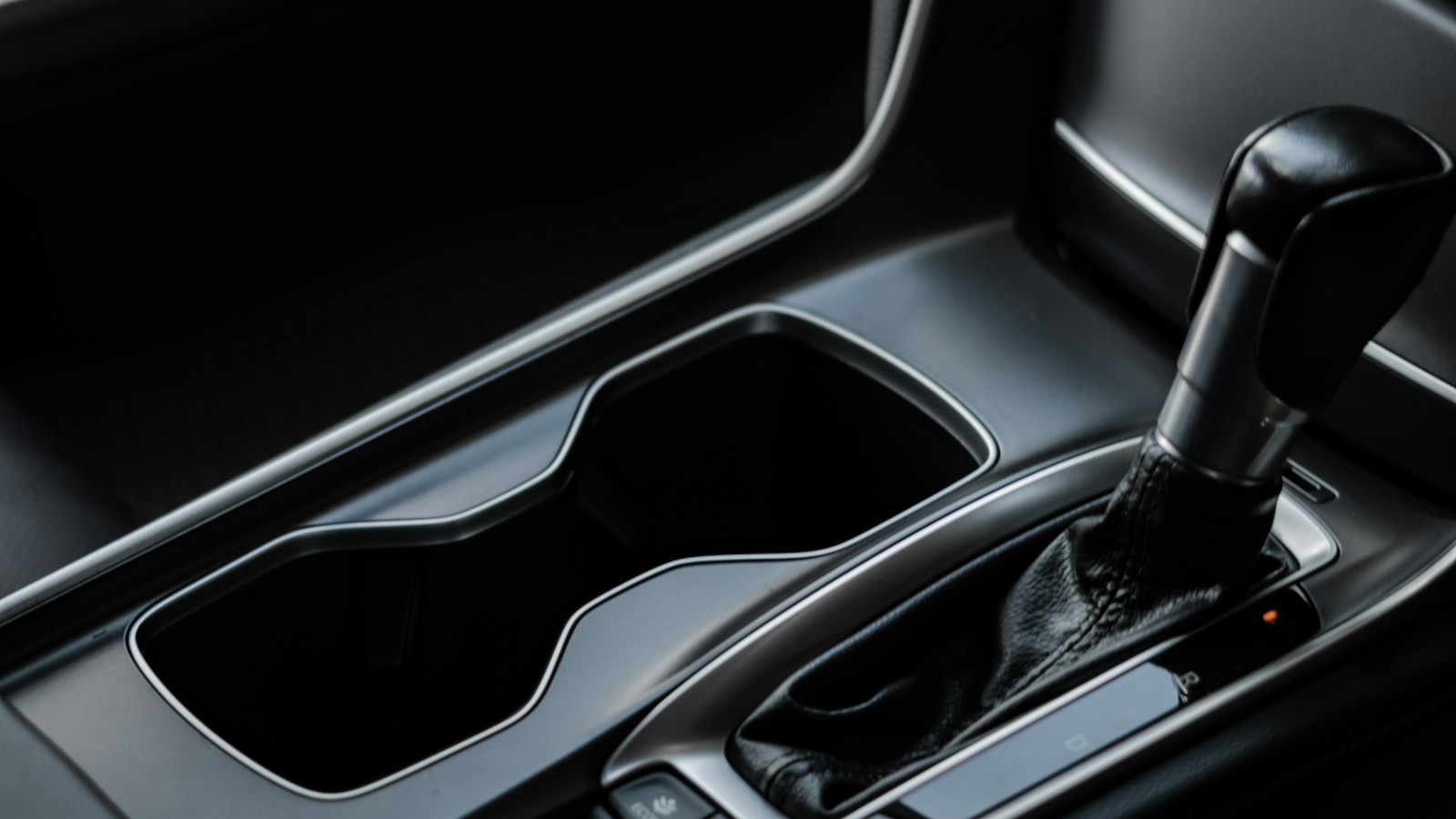 Car Interior Flood Damage Steam Cleaning: Wet Floorpan Care